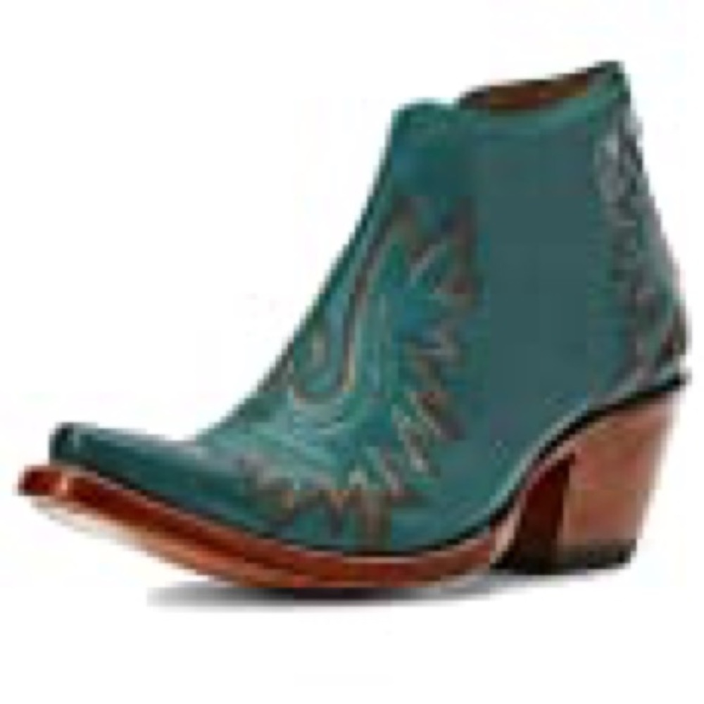 PRICE DROP! Womens Ankle Boots Vintage Embroidered Cowgirl boots